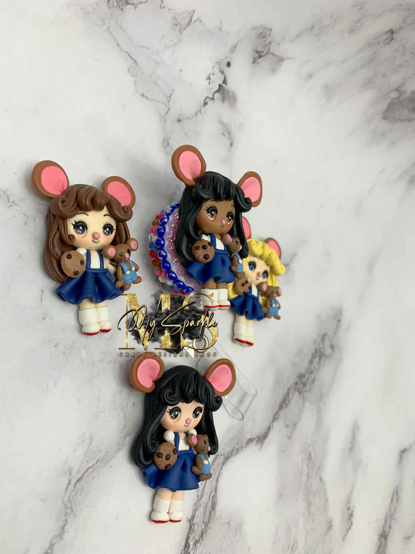 Girl Mouse With Cookie Clay Badge Reel